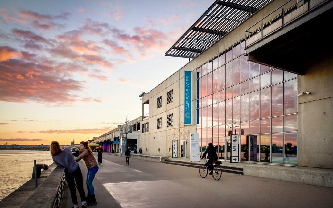 DES ACTIVITÉS ÉTONNANTES ET DES ÉVÈNEMENTS POPULAIRES À CAP SCIENCES